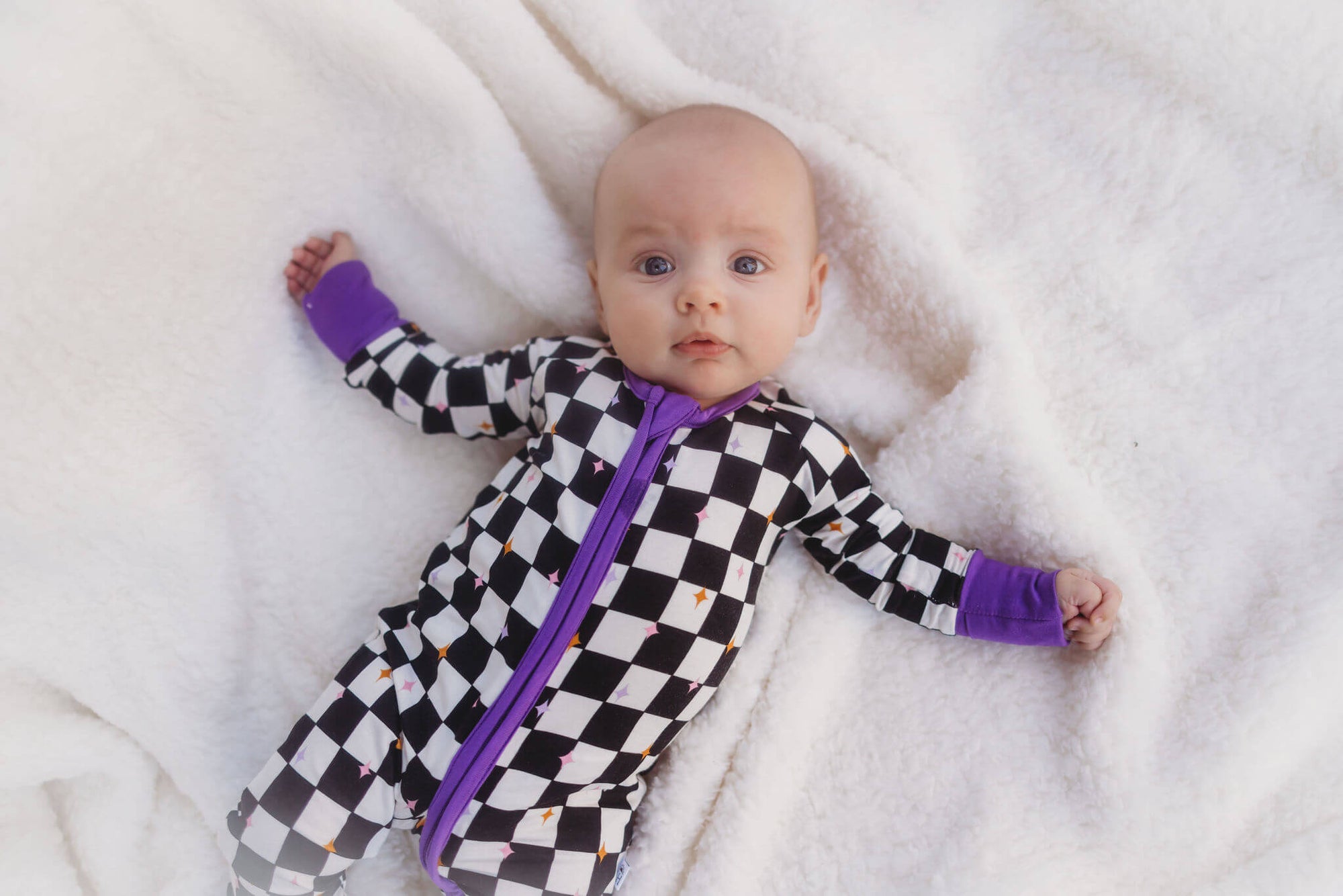 ππππ! ππ% ππ
π
!  Bamboo Baby Pajamas - Double Zipper - Longies - Checkered Magic - FINAL SALE