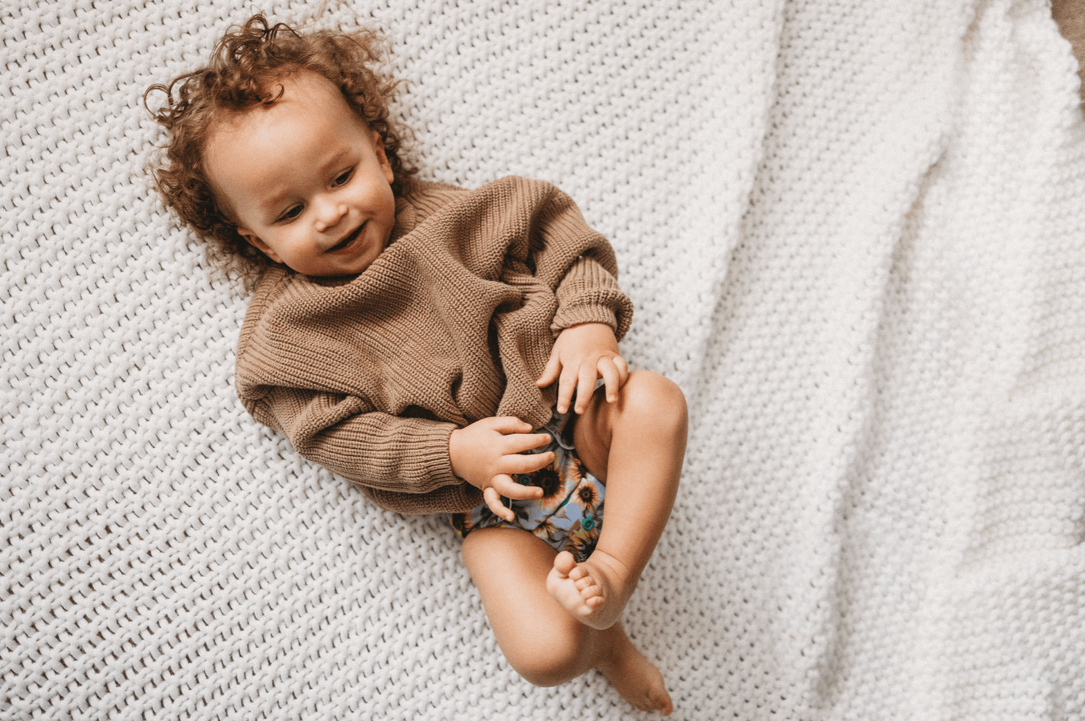 How to tell when a cloth diaper is wet