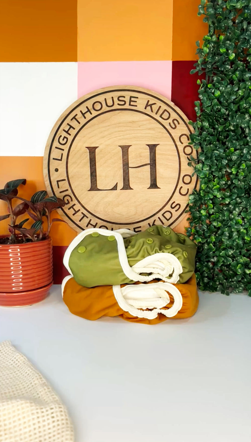 Lighthouse Kids Company - Cloth Diaper Cover - AIl-In-Two - 𝑪𝒂𝒓𝒅𝒊𝒏𝒂𝒍